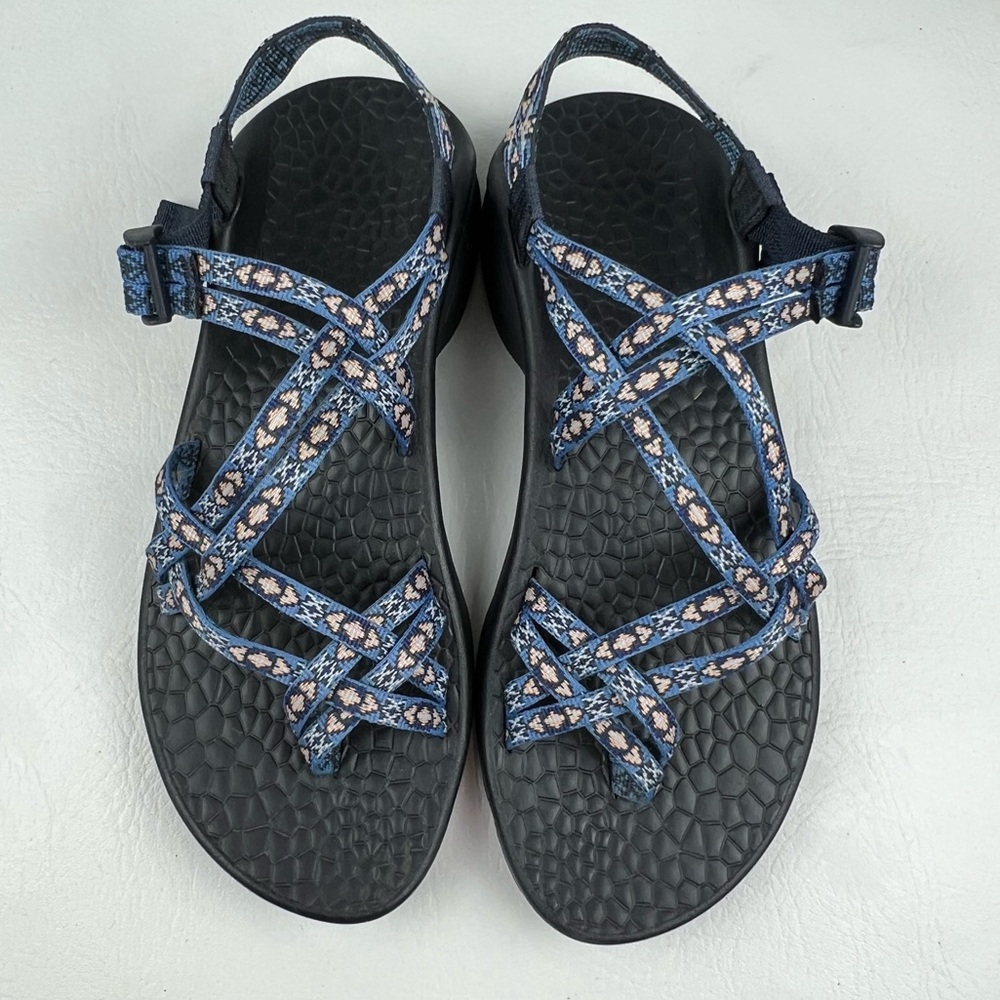 531 Chaco Stylish Women's Sandals in Blue and Black 10